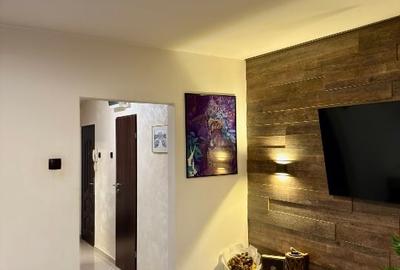 [PROPRIETAR] Podu Roș - 2 camere - 50m2 - etaj 3/4 - 9