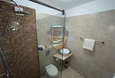 2 Cam, Mamaia Nord strada Lotus zona Cluburi White Tower Opera - 10