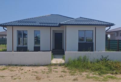 Casa ieftina - 3 Camere- Terasa - 2 Bai - Curte 351mp - Comuna Berceni!
