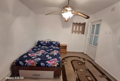 Casă în 23 August - 8