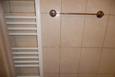 Inchiriez apartament 2 camere in Deva, pe str. Minerului, et 1 - 16