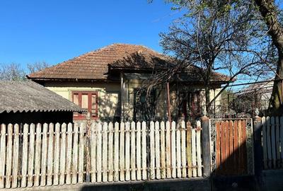 Casă cu 5 camere cu Teren 2000 Mp în Bălțești - 8