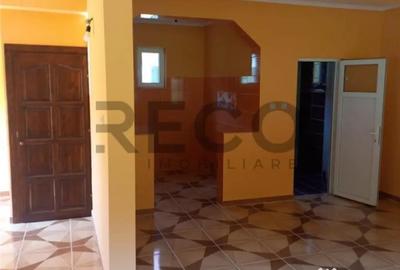 Casă cu 3 camere cu Teren 287 Mp în Remeți - 2