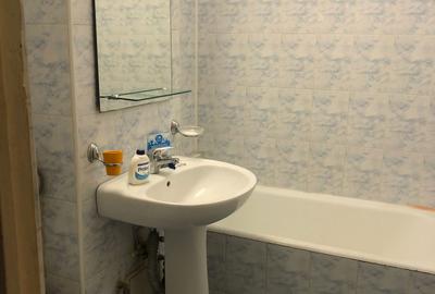 Garsonieră decomandată în Central - 7