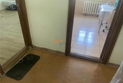 Apartament 2 camere , zona Liceul Economic , 56 mp , decoman - 4