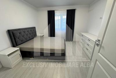 Casă cu 3 camere cu Canalizare în Cetate - 2