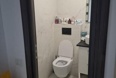 Apartament cu 2 camere decomandat în Titan - 1
