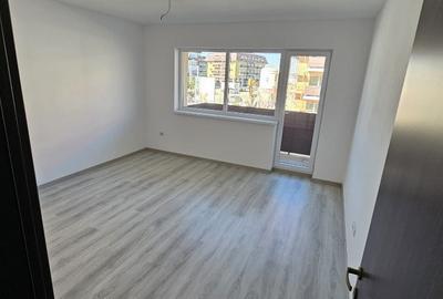 Apartament cu 3 camere decomandat în Sânpetru - 9