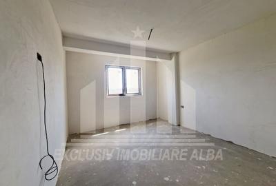 Apartament cu 2 camere semidecomandat în Cetate - 2