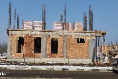 Casă cu 4 camere în Roșu - 5