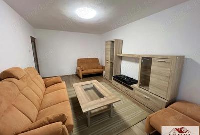 Apartament trei camere, cu garaj de vanzare in Alba Iulia, Tolstoi Apartament trei camere, cu garaj de vanzare in Alba Iulia, Tolstoi - 2