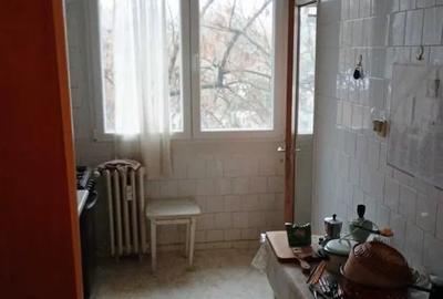 3 camere decomandat Drumul Taberei metrou Brâncuși - 3