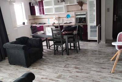 Apartament cu 4 camere decomandat în Centrul Vechi - 3