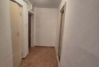 Apartament cu 3 camere decomandat în Central - 6