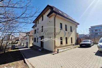 Apartament cu 3 camere semidecomandat în Europa - 12
