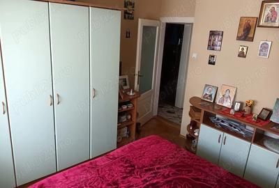 Apartament cu 3 camere decomandat în Central - 2