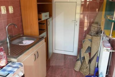 Spațiu comercial, de 480 mp, în Central - 10