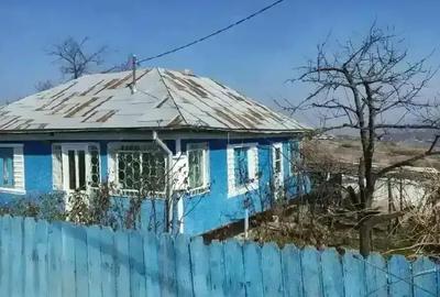 Casă cu 4 camere cu Teren 1900 Mp în Central - 3