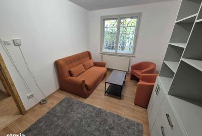 Apartament cu 2 camere decomandat în Central - 1