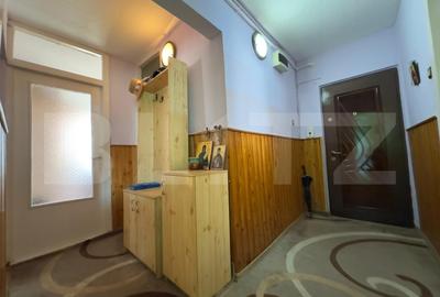 Apartament cu 3 camere de vanzare - zona Dallas, Aiud - 9