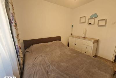 Apartament cu 2 camere decomandat în Tractorul - 7