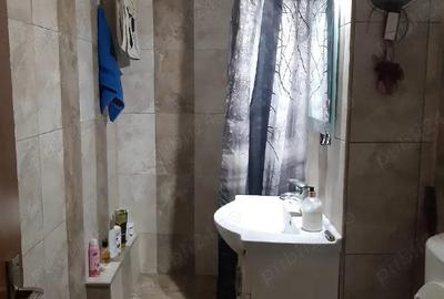 Ofer pentru inchiriere garsoniera in Ploiesti, zona 9 Mai, str Mara?e?ti - 5