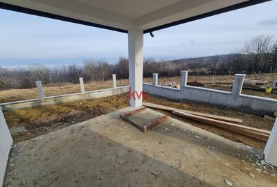 Casă individuală cu 4 camere cu Teren 500 Mp în Bucium - 10