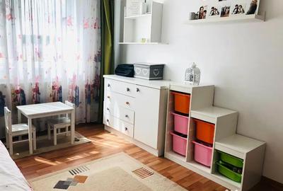 Apartament cu 3 camere semidecomandat în Florești - 1