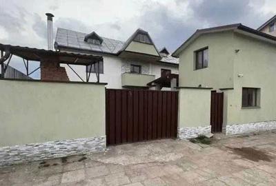 Casă cu 4 camere cu Teren 316 Mp în Central - 1