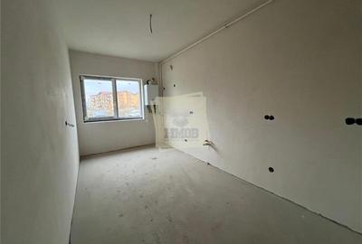 Studio la alb 41 mpu cu parcare boxa zona Pictor Brana Selimbar - 7