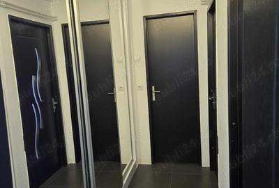 Apartament cu 3 camere decomandat în Central - 9