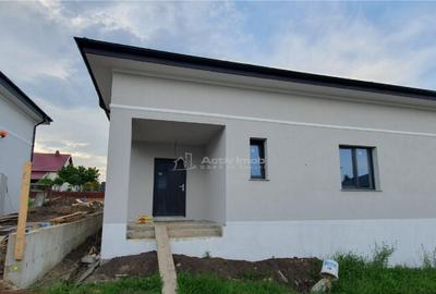 Casă cu 7 camere cu Teren 450 Mp în Moara - 5