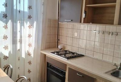 In Zona Circumvalatiunii-Ghe Lazar-Iulius Mall,Decomandat,Mobilat Decent,Utilat ,Merita Vazut,330 E - 7