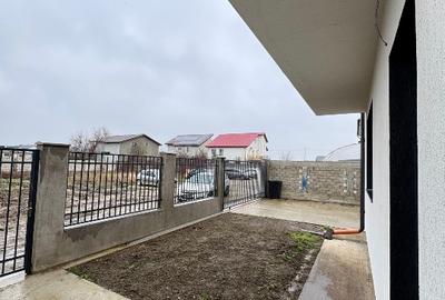 Duplex cu 4 camere cu Canalizare în Domnești - 5