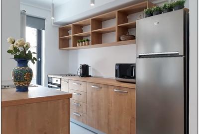 Apartament 3 camere  Central - Bloc Nou - 3