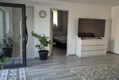 Casă cu 4 camere cu Teren 700 Mp în Hotvon - 7