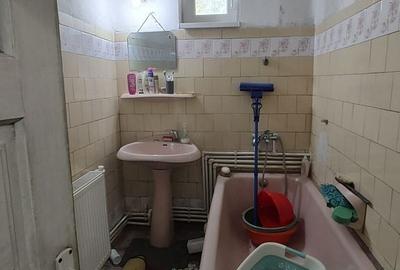 Casă cu 4 camere cu Teren 1564 Mp în Central - 15