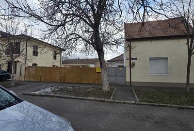 Casă cu 2 camere cu Teren 650 Mp în Central - 9