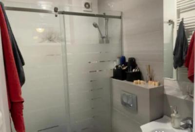 Casă cu 4 camere cu Teren 146 Mp în Palazu Mare - 1