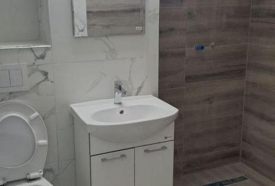 Apartament cu 2 camere decomandat în Cristian