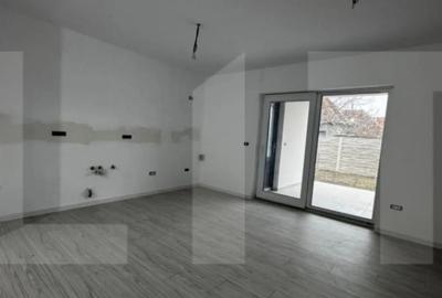 Casă cu 4 camere cu Teren 328 Mp în Peciu Nou - 5