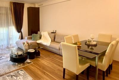 Apartament cu 2 camere semidecomandat, mobilat în Central