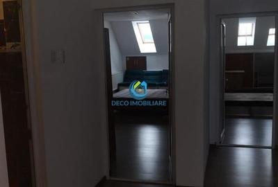 Apartament 3 camere, 95 mp pe doua niveluri cu terasa de 30 mp, Eroilor - 27