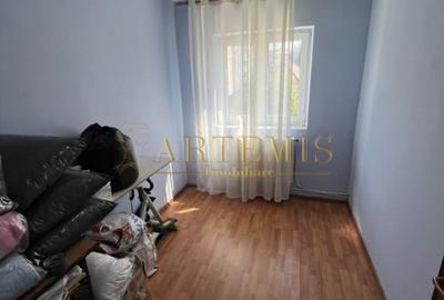 Apartament 3 camere , decomandat , etaj 1 , Stefan cel Mare - 5