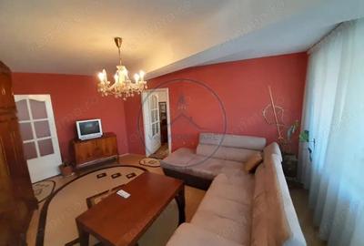 Apartament 4 camere,etajul 2,zona Petru Rares - 2