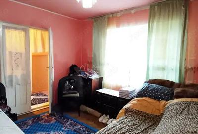 MOLDOVA NOUA, Casa 3 camere, Suprafata totala teren: 274 mp - 11