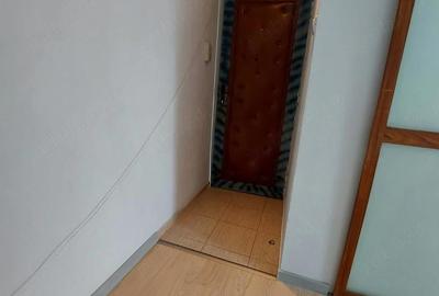 Garsonieră decomandată în Nufărul - 1