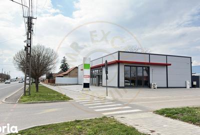 Spațiu comercial, de 296 mp, în Central - 3