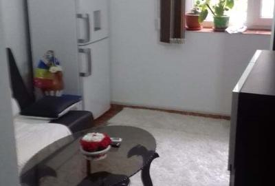 Apartament cu 2 camere decomandat în Olimp - 7