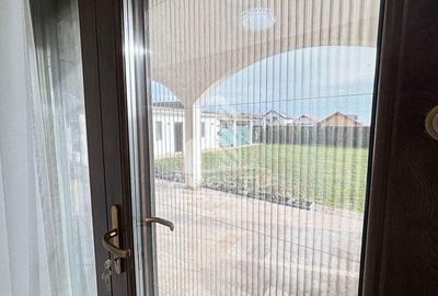 Casa deosebita cu 5 camere in Dinias - 12